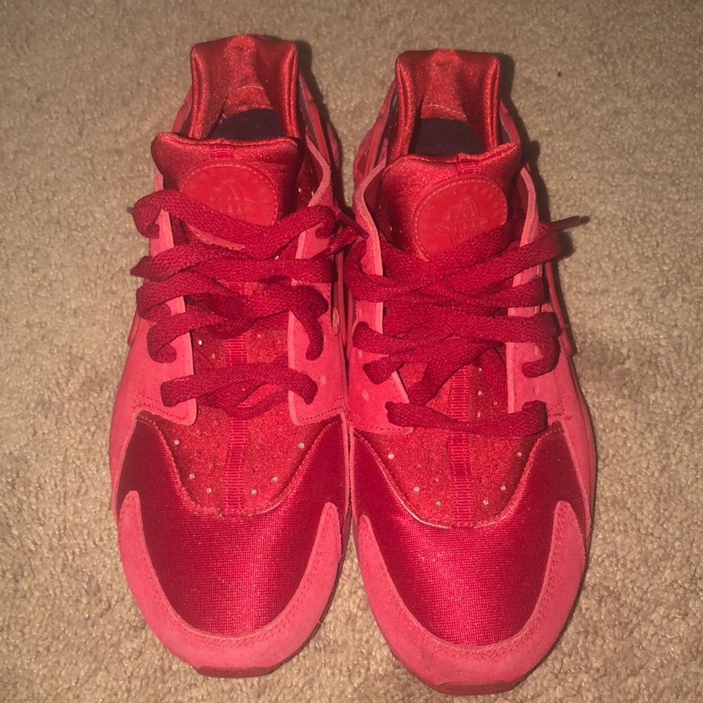 Red Huaraches Nike ID
